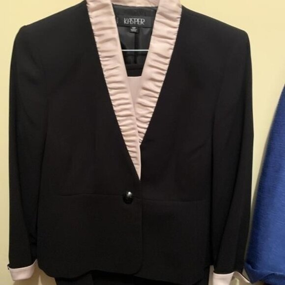 KASPER Black & Blush Pink 2 piece power suit jacket built in shell & skirt 14 P - Picture 1 of 5